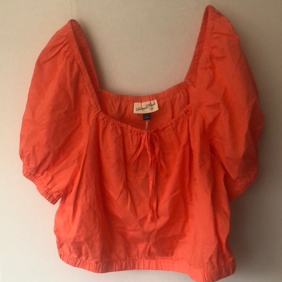 🍑 top with puff sleeve - Picture 1 of 3